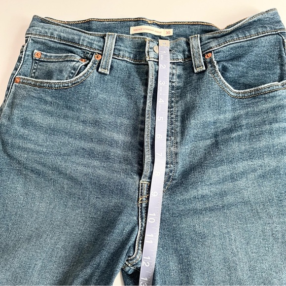 Levi’s Women’s Ribcage Ankle size 30 medium wash stretch - Picture 6 of 11